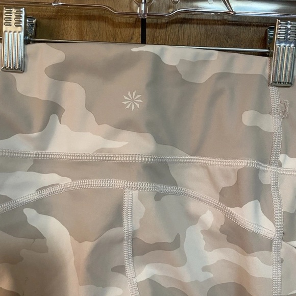 Athleta Beige Camo Leggings - Picture 4 of 4